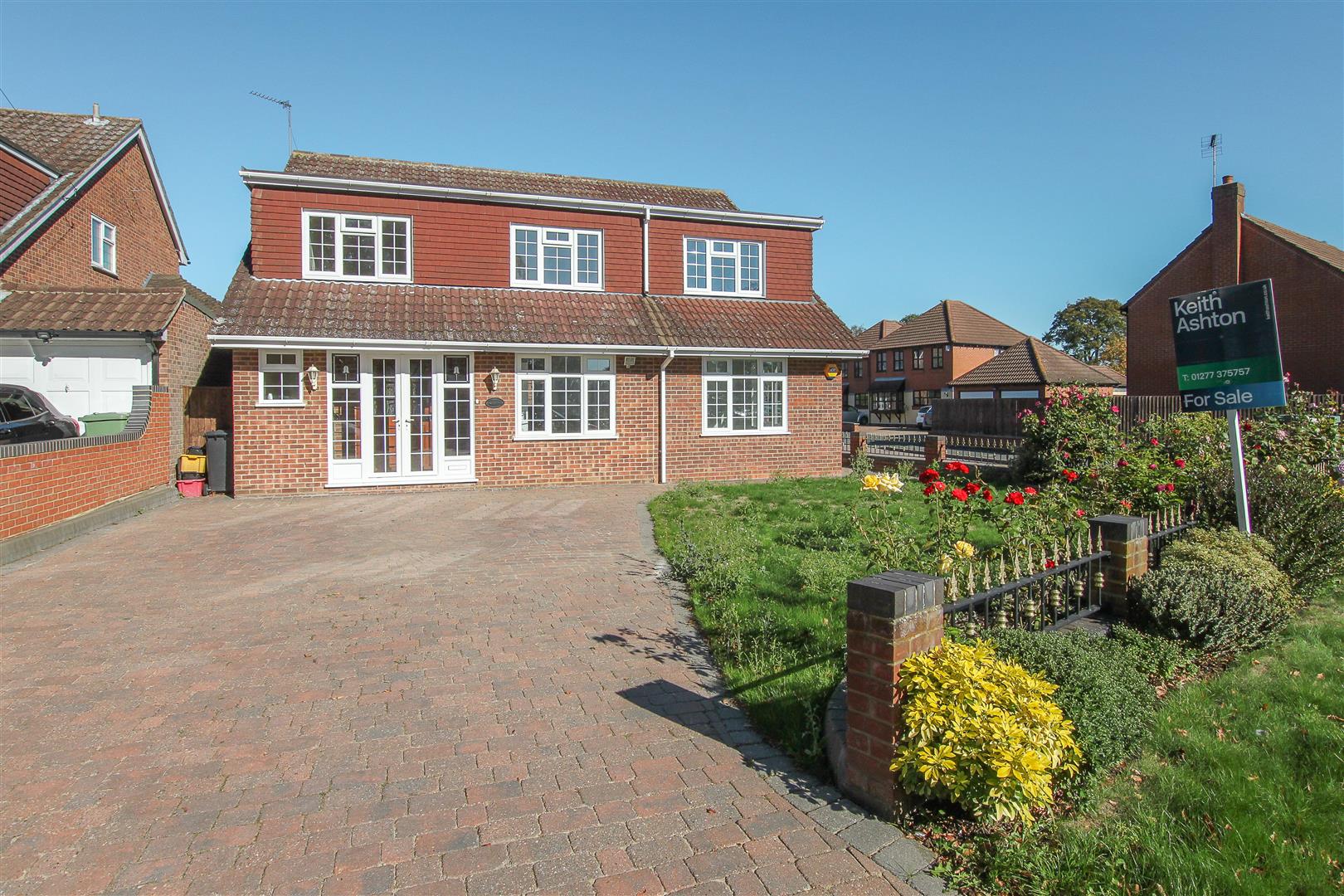 Church Lane, Doddinghurst. Keith Ashton